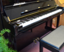 Yamaha U3 52